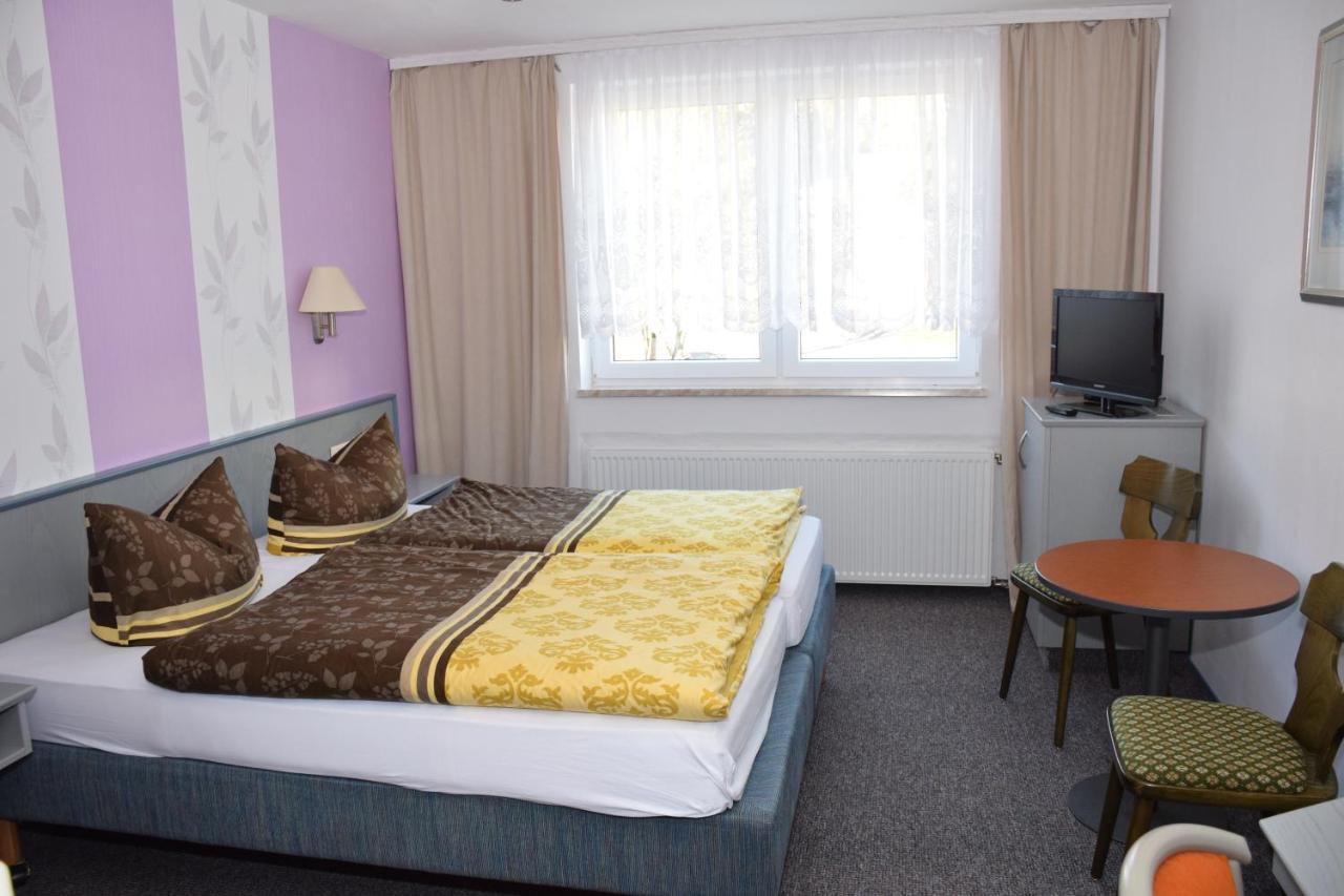 Marschalls Hotel Am Rennsteig 伦韦格地区诺伊豪斯 外观 照片